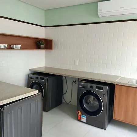 Apartamento Luxuoso A Poucos Metros Da Praia Salvador Exterior photo