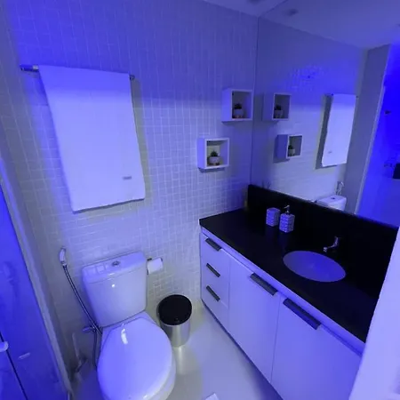 Apartamento Luxuoso A Poucos Metros Da Praia Salvador Exterior photo